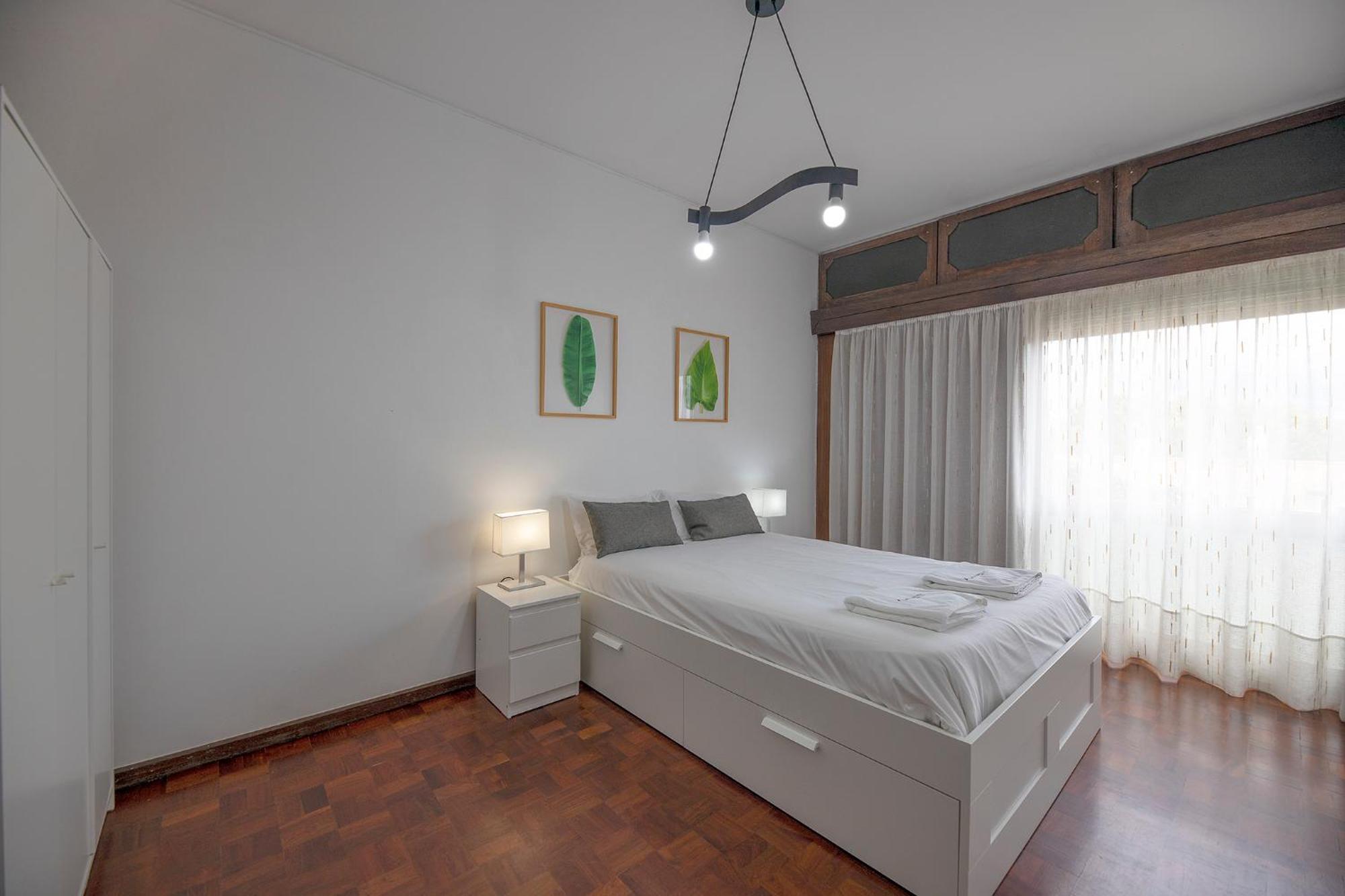 Flh Porto Spacious Apartment With Balcony Ngoại thất bức ảnh